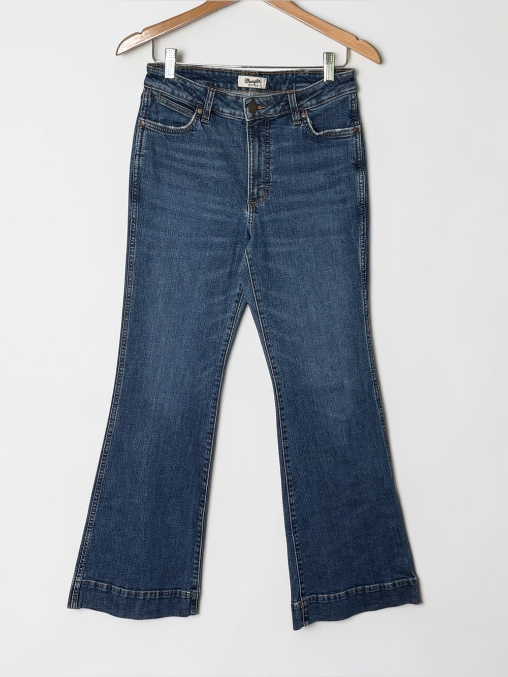 Wrangler Retro High Rise Trouser Jeans Size 6 Medium Wash Flared Denim
